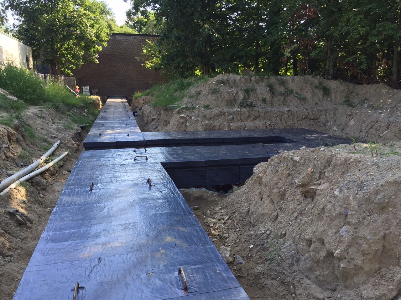 DeLeo underground utility excavation