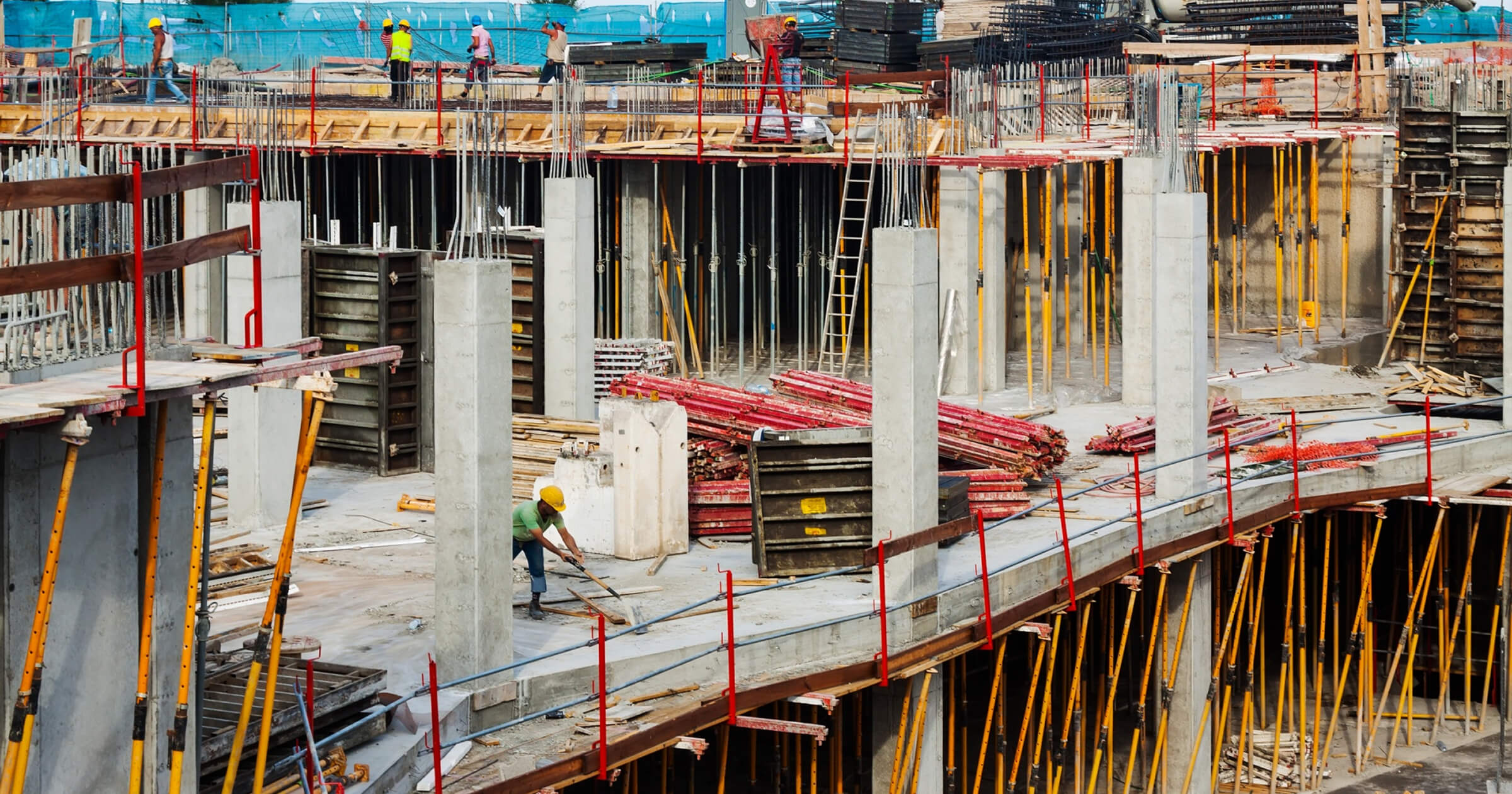 DeLeo crew executing underground utility work